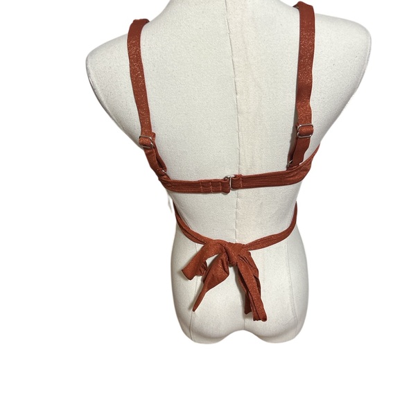 New CUPSHE Bronze Shimmer Bikini Set Ring Detail Tie Back Medium - Picture 8 of 9